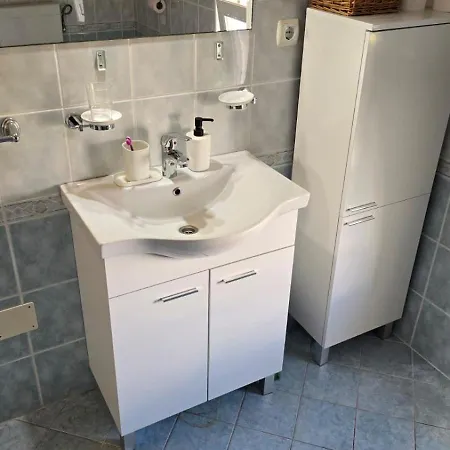 Luka Apartment